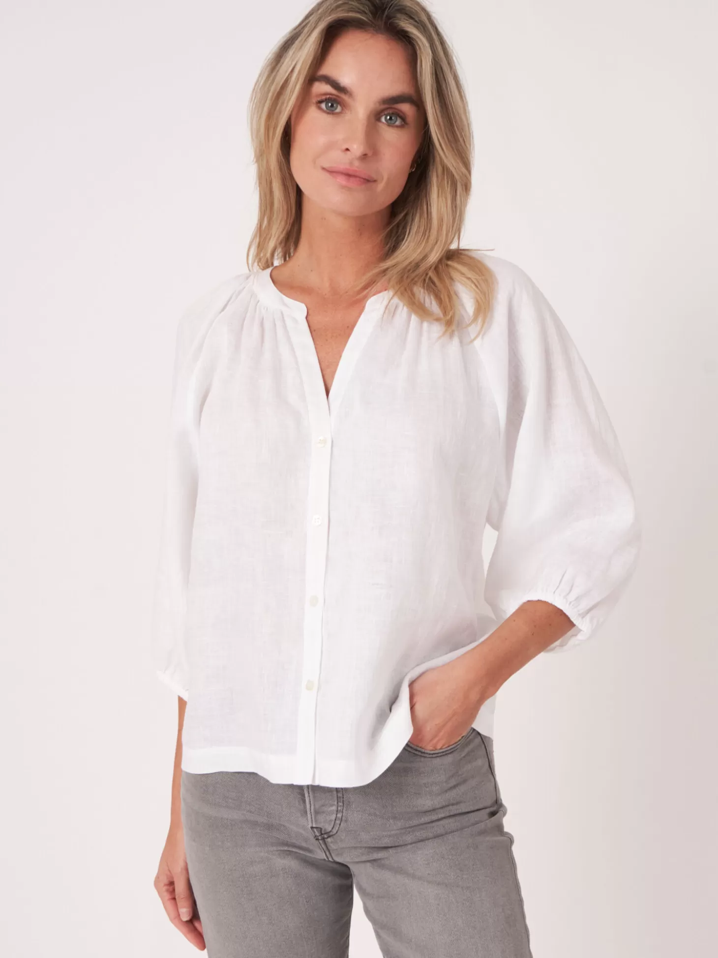 REPEAT cashmere Blouse Boutonnee En Lin A Manches Bouffantes White Flash Sale