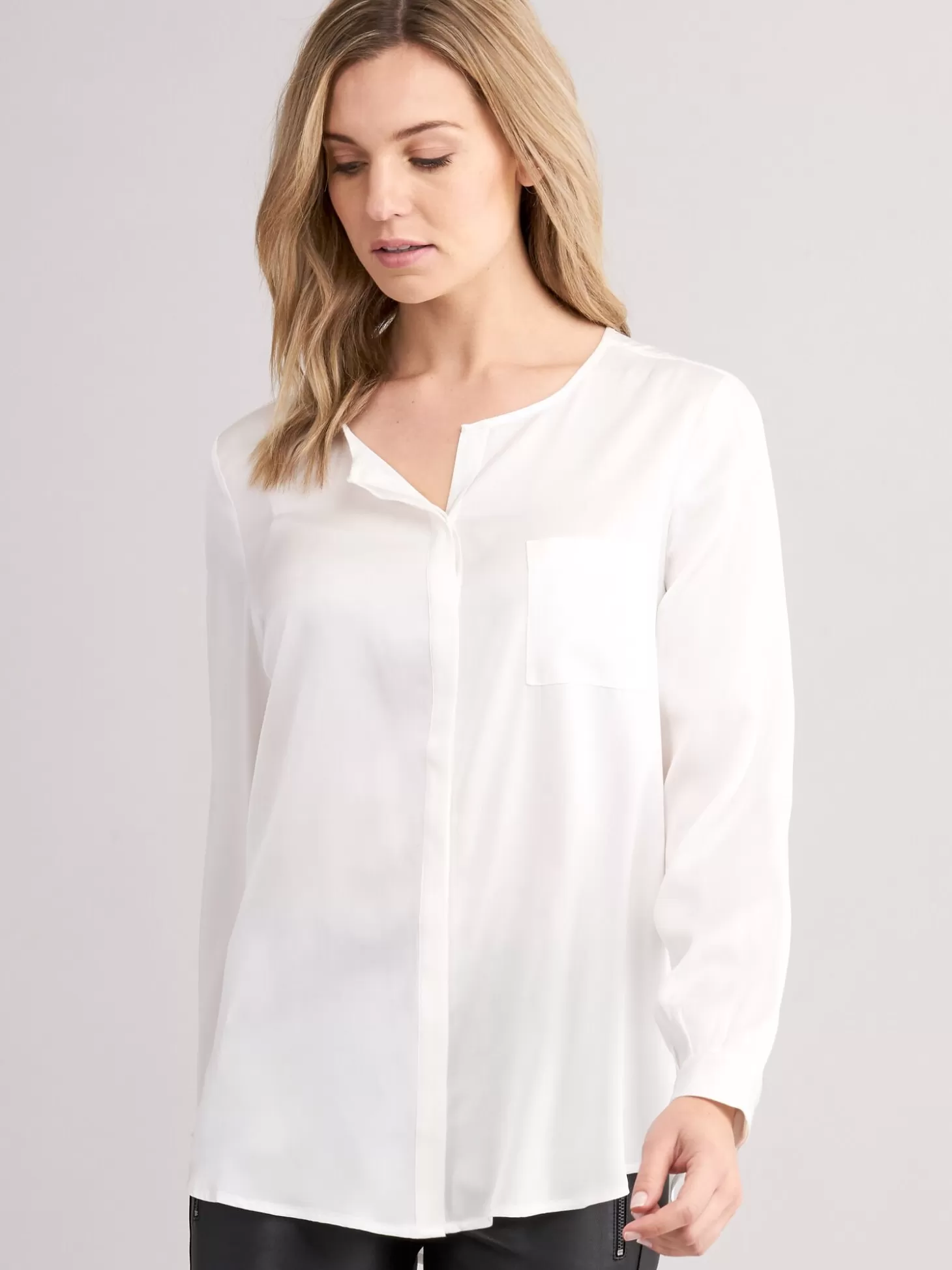 REPEAT cashmere Blouse En Soie A Col Fendu Cream Fashion