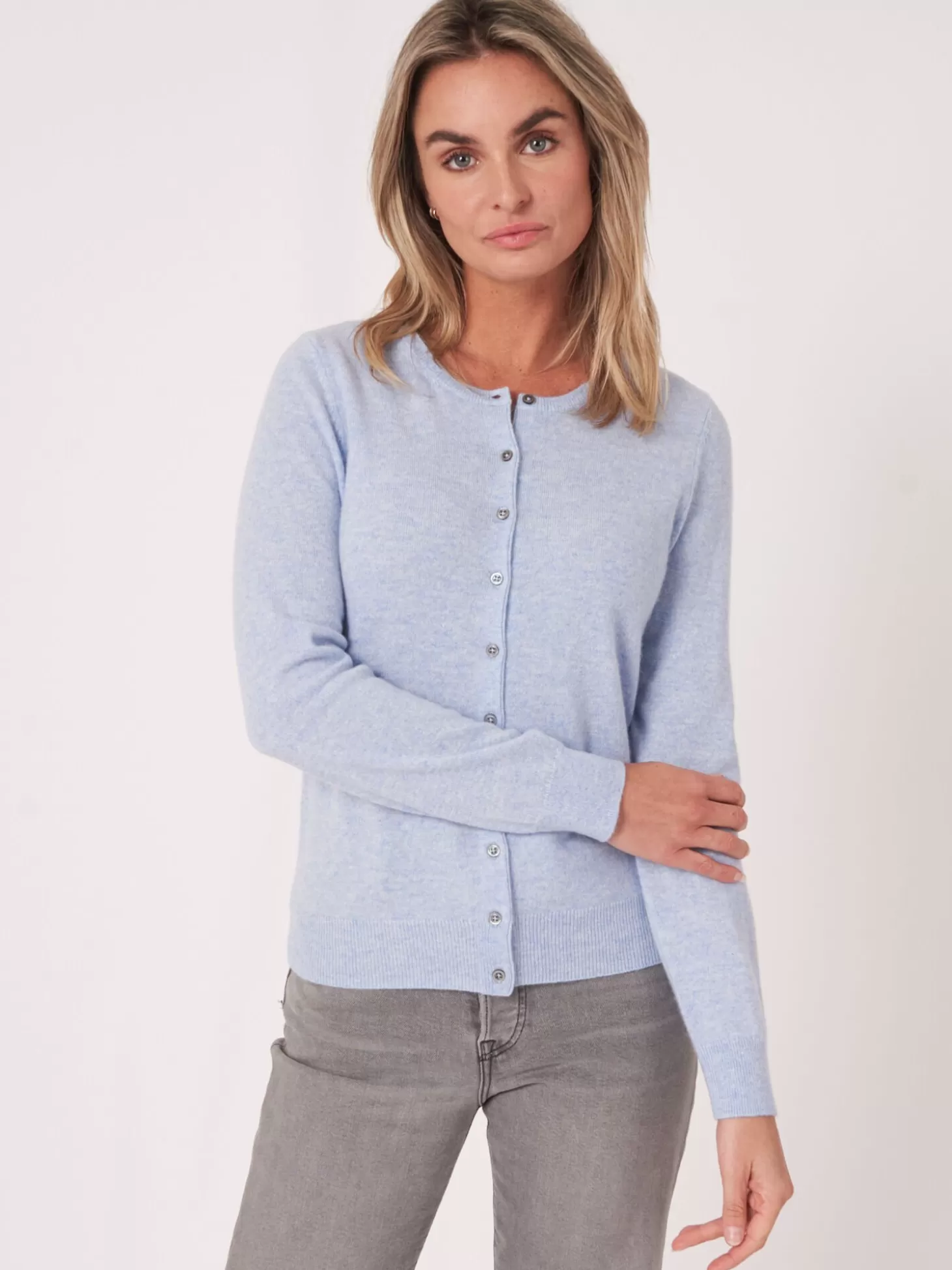 REPEAT cashmere Cardigan Classique A Col Rond En Cachemire Biologique Sky Hot