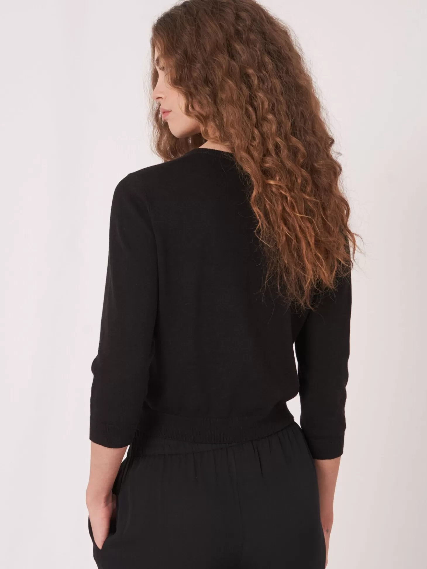 REPEAT cashmere Cardigan Court A Col Ras Du Cou En Coton Biologique Black Cheap