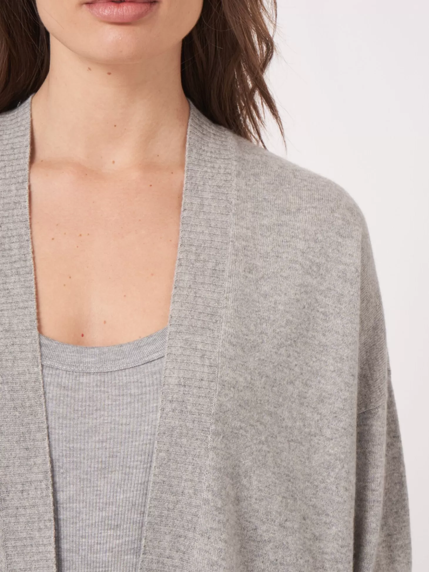 REPEAT cashmere Cardigan Ouvert En Cachemire Et Soie Melanges Avec Poches Sur Le Devant Silver Grey Best
