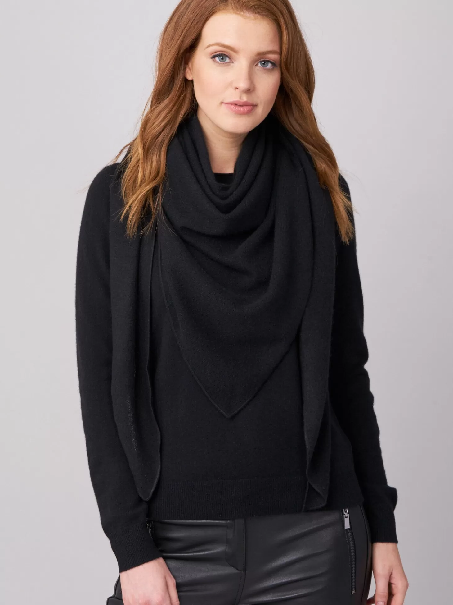 REPEAT cashmere Chale Triangulaire En Cachemire Biologique Black Cheap