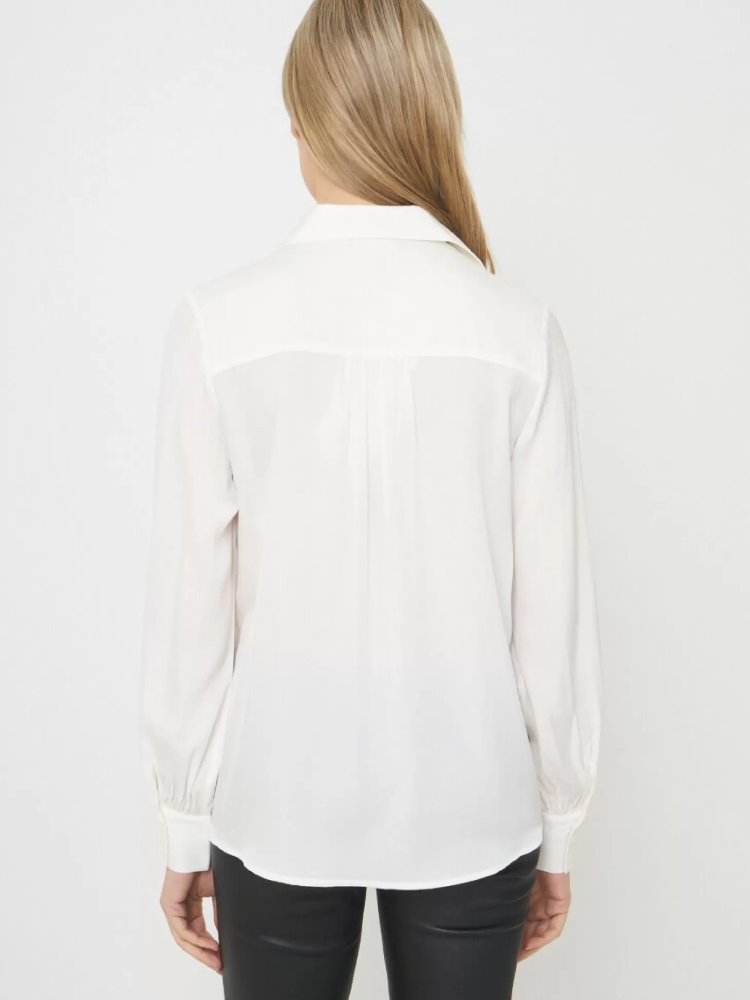 REPEAT cashmere Chemise En Soie Avec Fermeture A Boutons Recouverts De Tissus Cream Cheap
