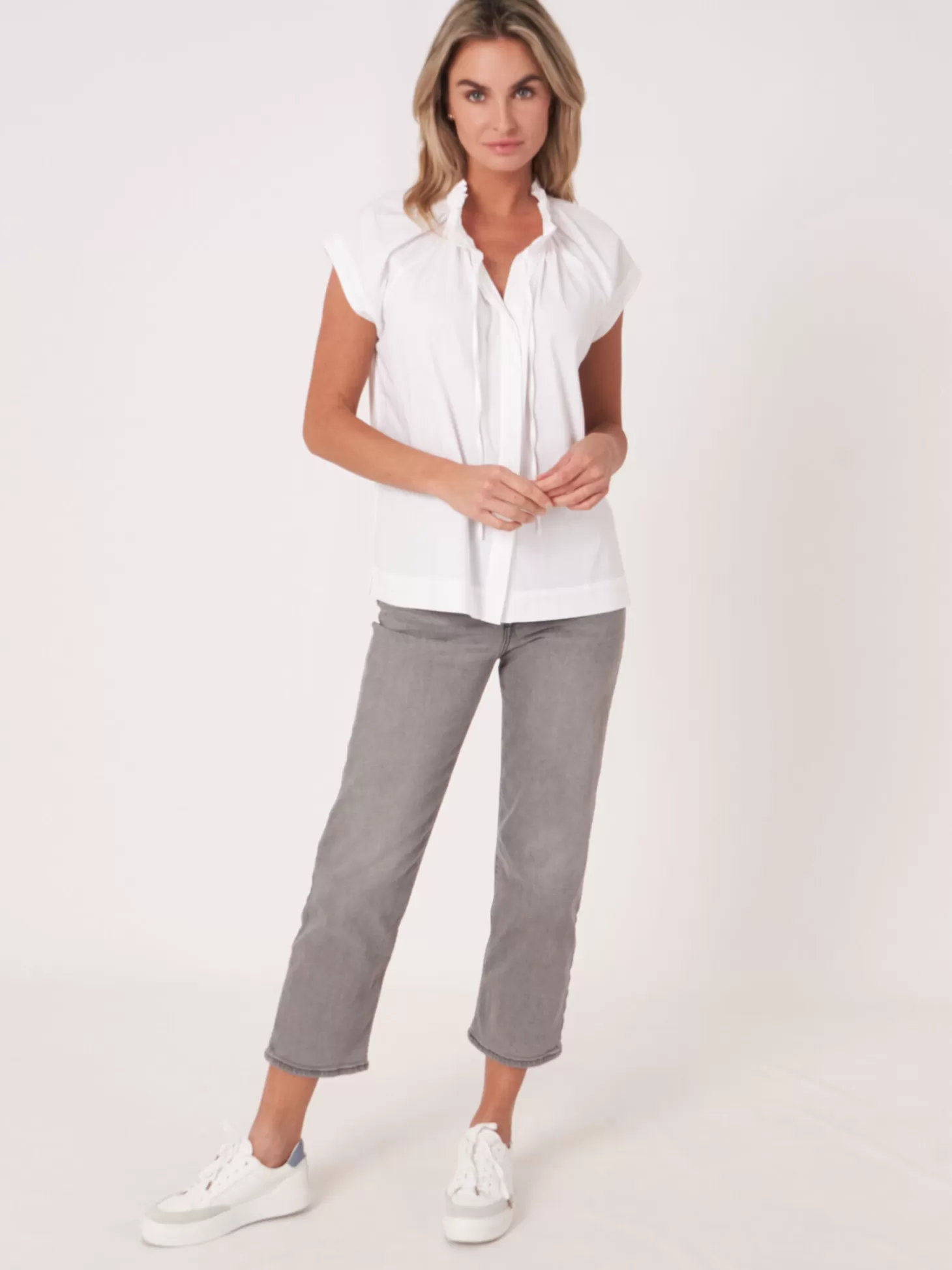 REPEAT cashmere Chemisier A Encolure Froncee Avec Cordon De Serrage White Outlet