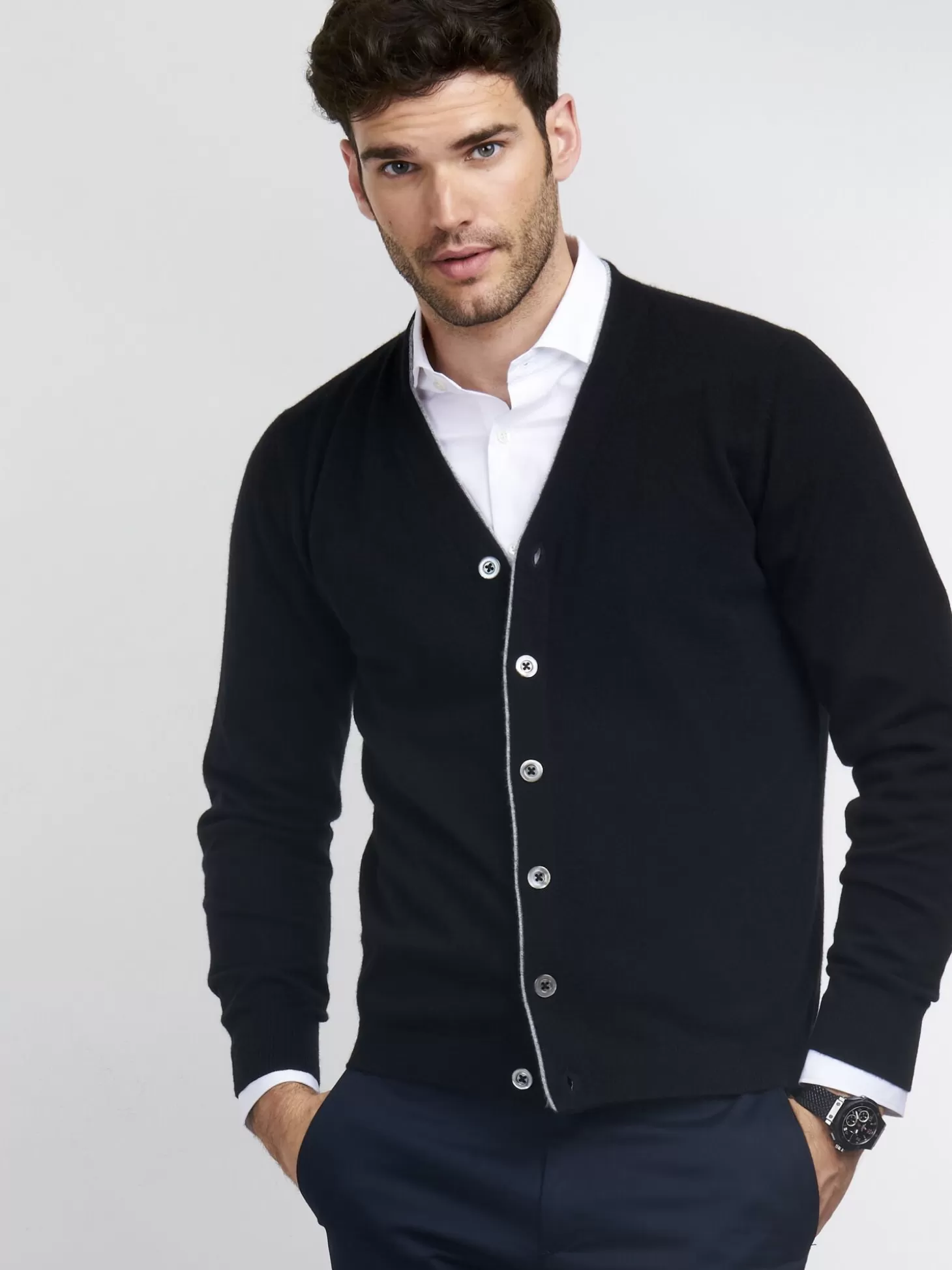 REPEAT cashmere Gilet Homme A Col V En Cachemire Black/Lt Grey Best Sale