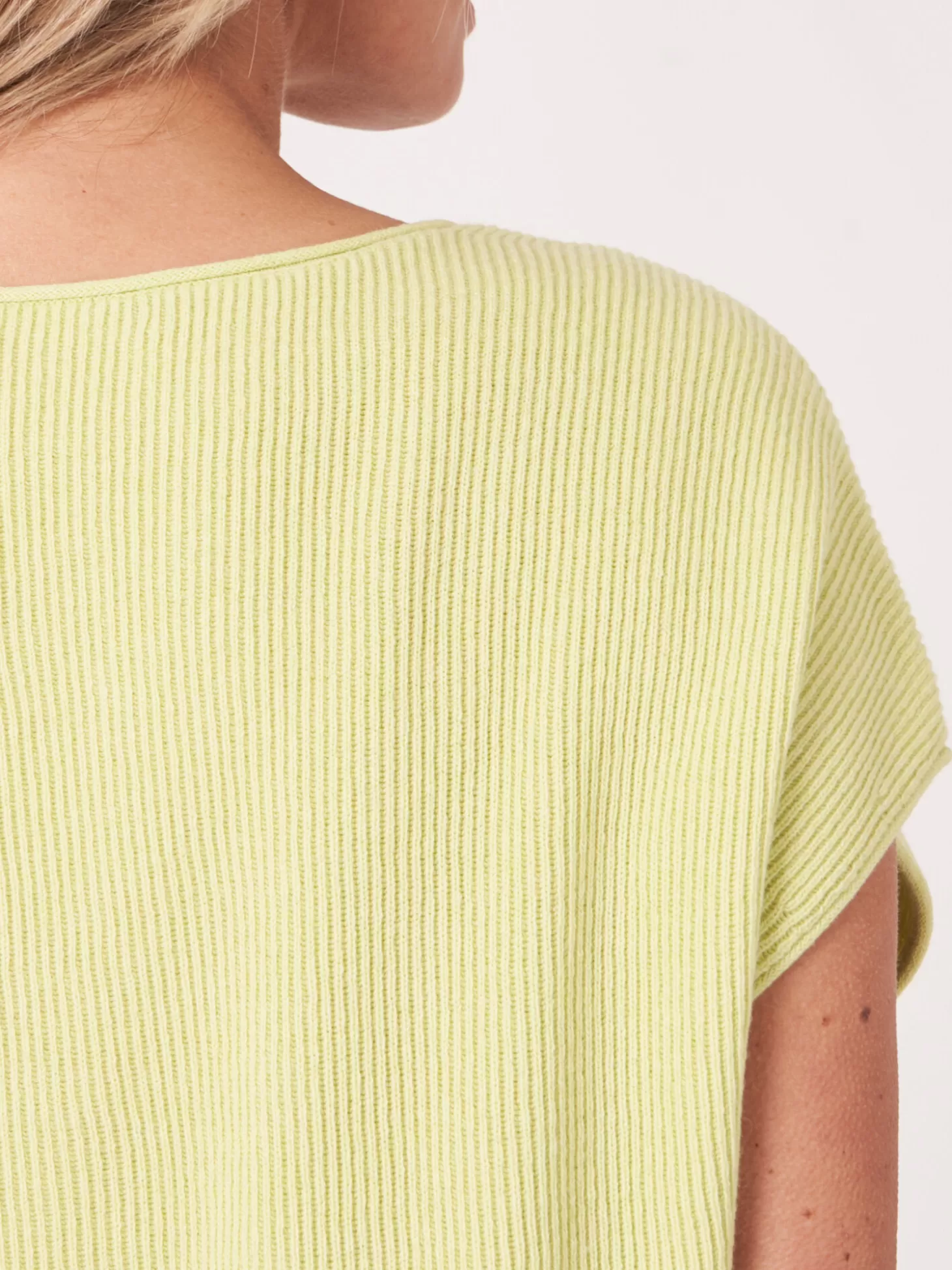 REPEAT cashmere Haut Tricote A Col En V En Melange Coton Cachemire Soda Fashion
