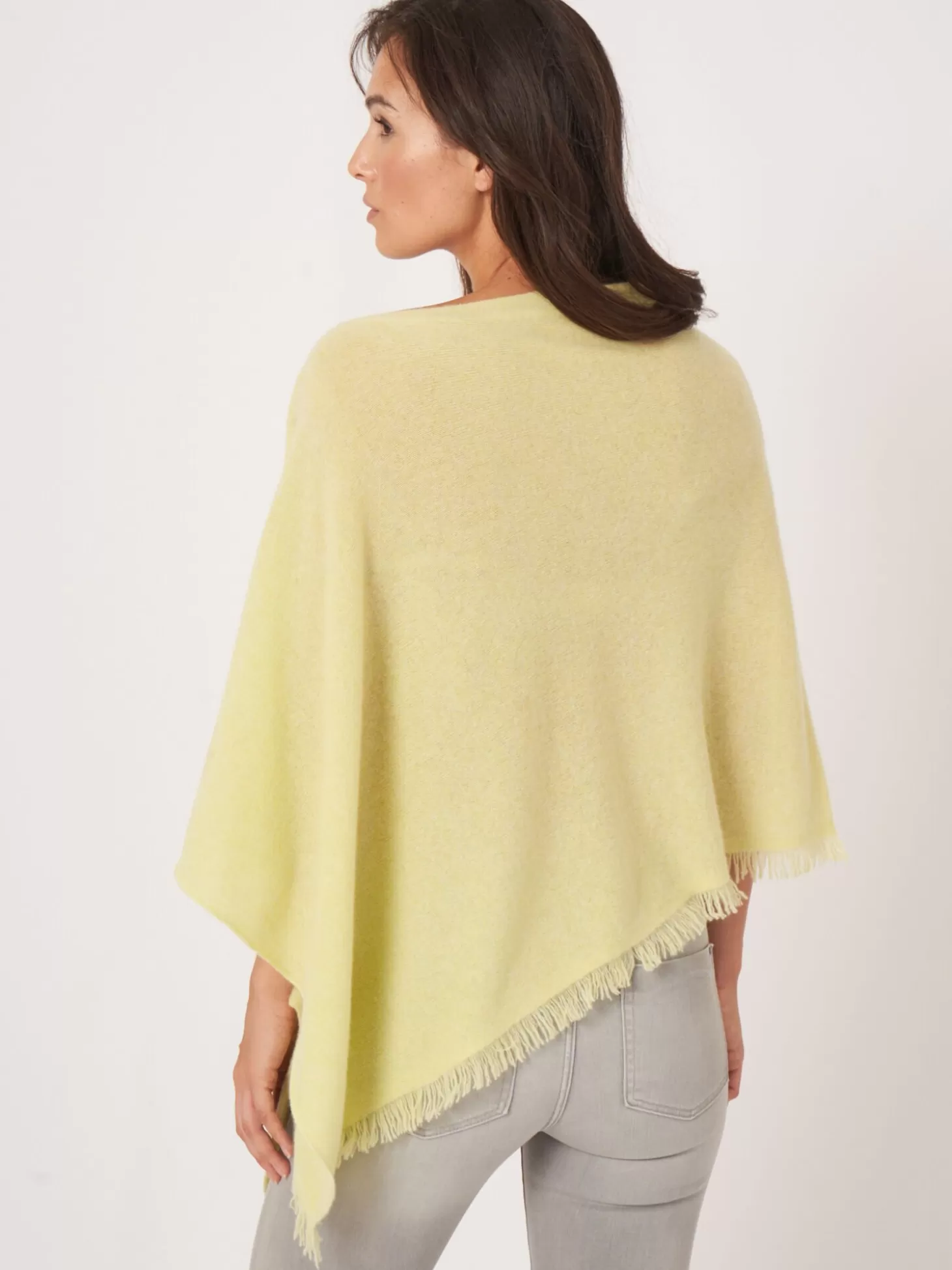 REPEAT cashmere Poncho Asymetrique A Frange En Cachemire Biologique Soda Flash Sale