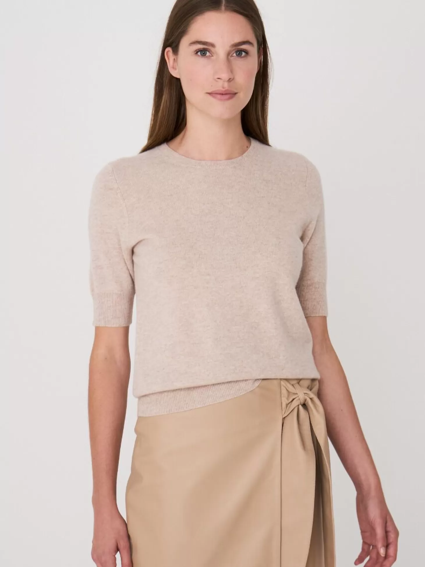 REPEAT cashmere Pull A Manches Courtes En Cachemire Biologique Beige Hot