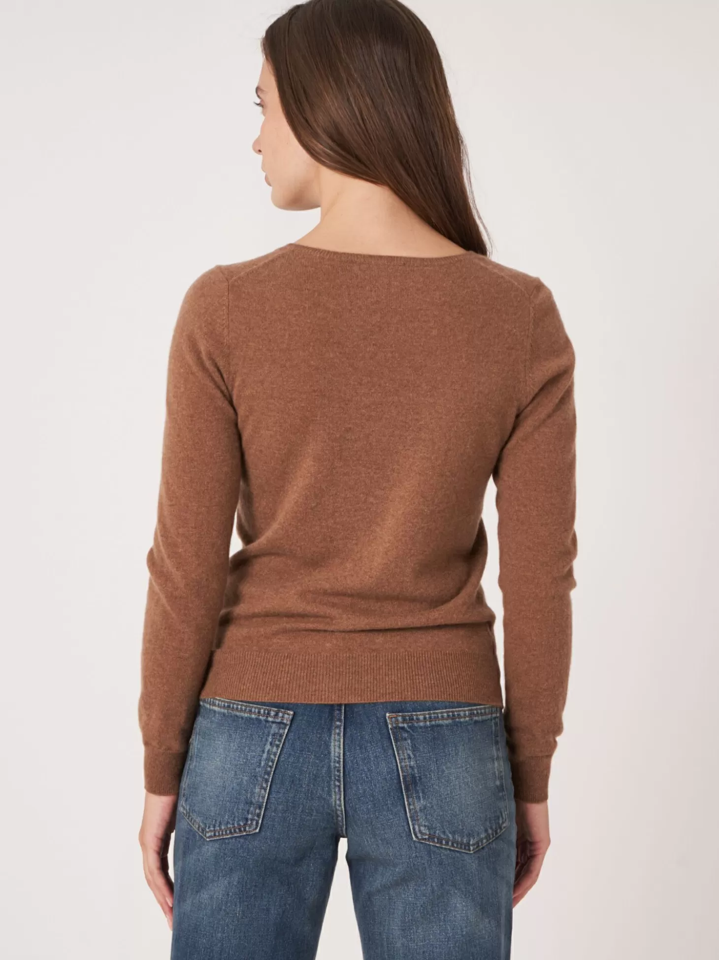 REPEAT cashmere Pull Col V En Cachemire Biologique Hazel Best