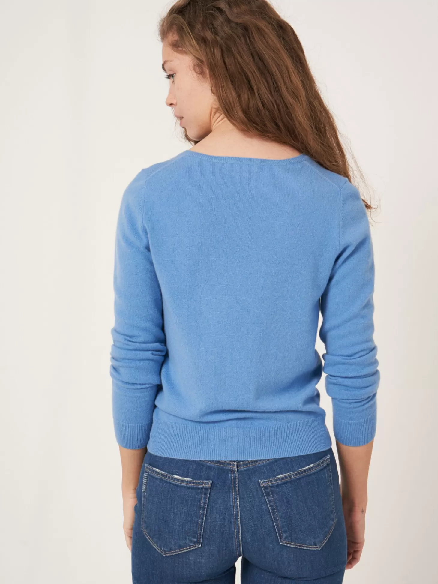 REPEAT cashmere Pull Col V En Cachemire Biologique Sky Flash Sale