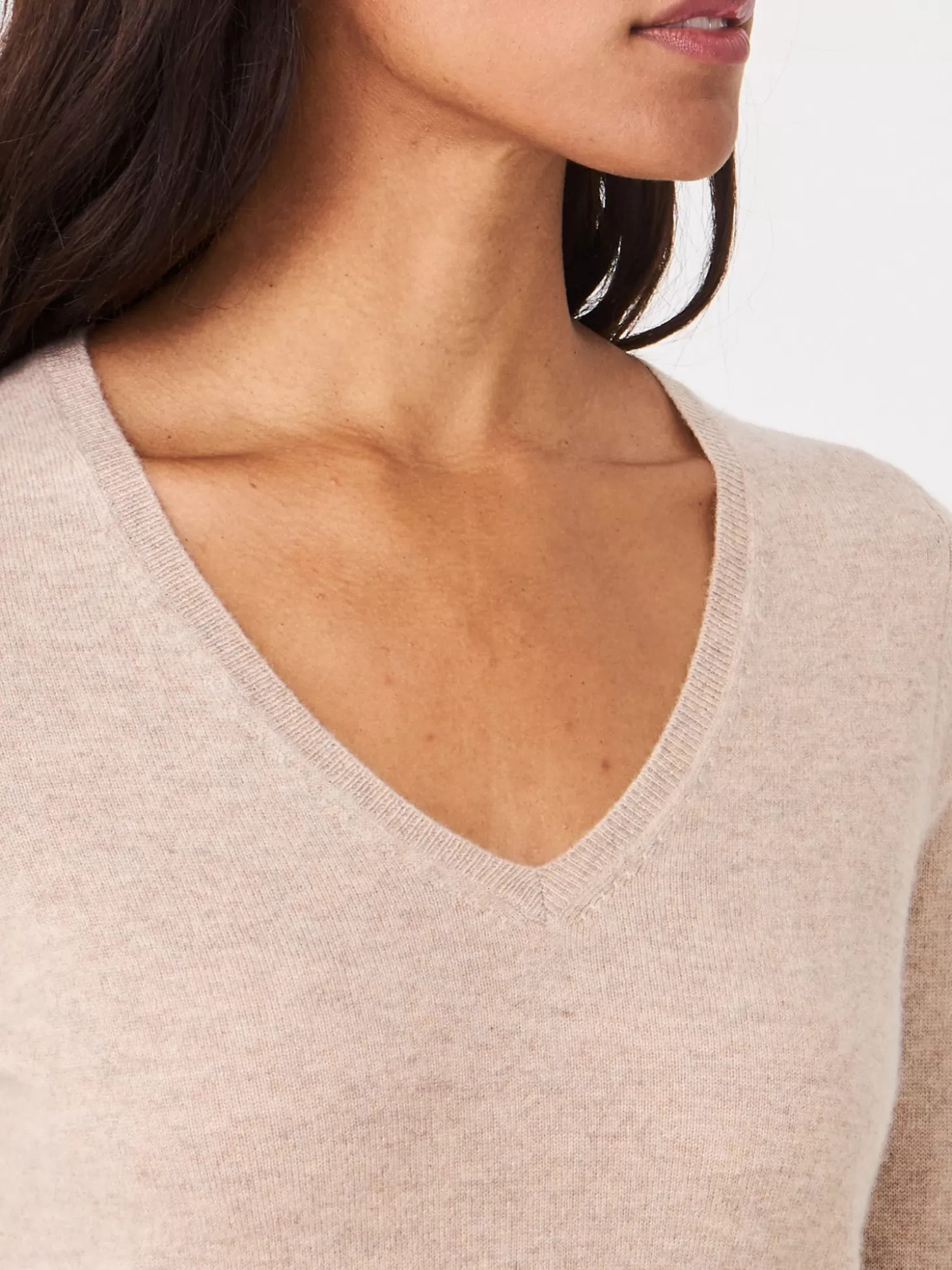 REPEAT cashmere Pull Col V En Cachemire Biologique Sand Outlet