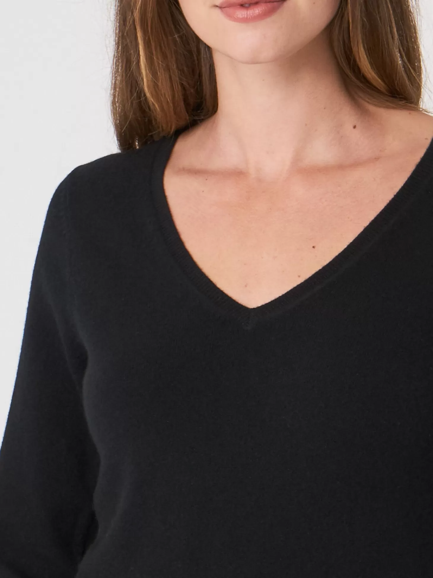 REPEAT cashmere Pull Col V En Cachemire Biologique Black Fashion