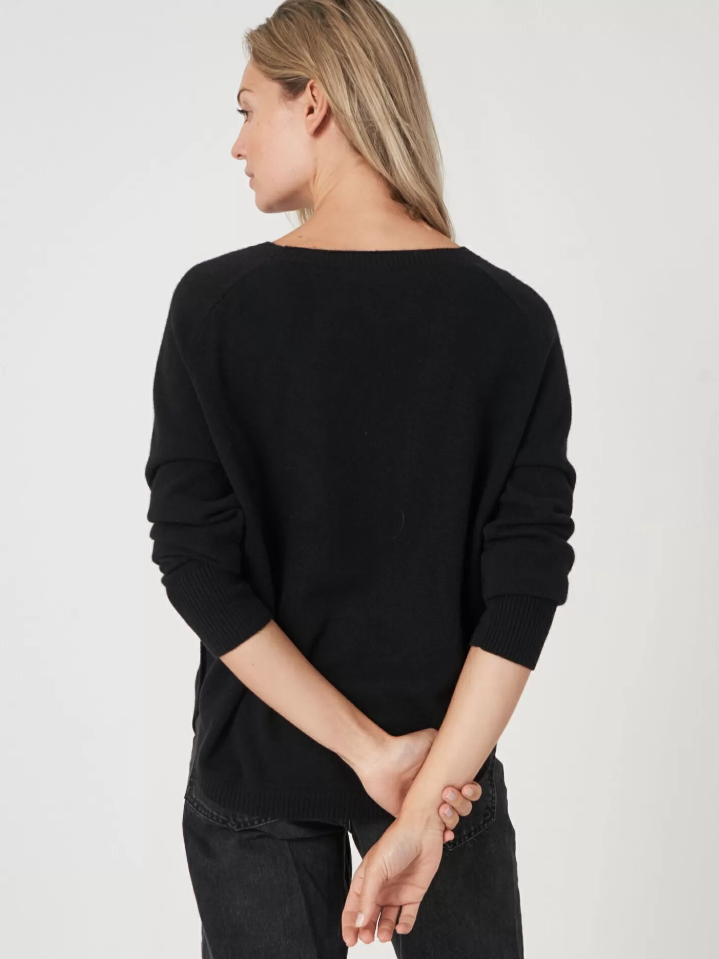 REPEAT cashmere Pull En Cachemire A Ourlet Rond Et Col Bateau Black Online