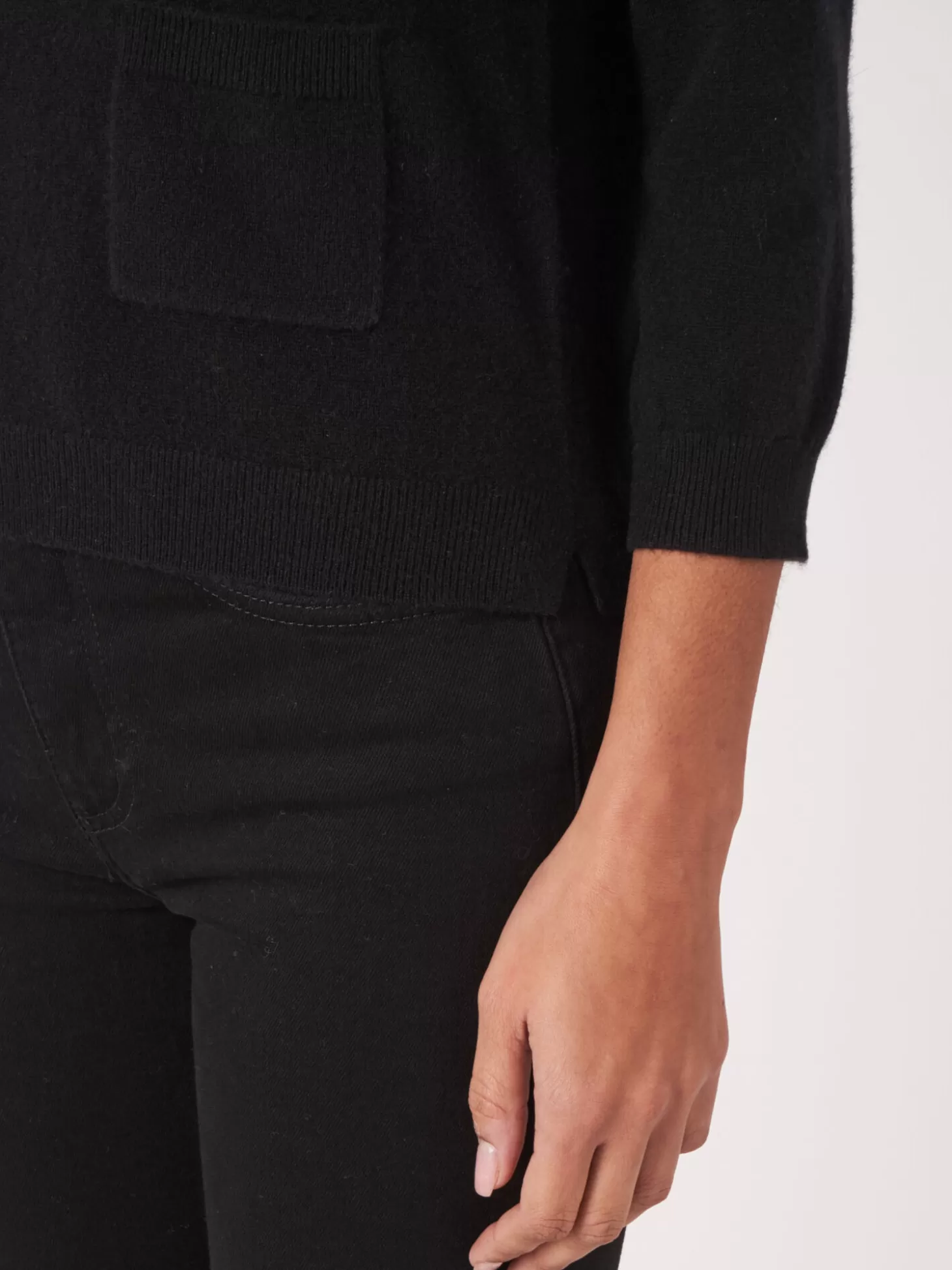 REPEAT cashmere Pull En Cachemire Biologique Avec Col Polo Et Poches Sur Le Devant Black Hot