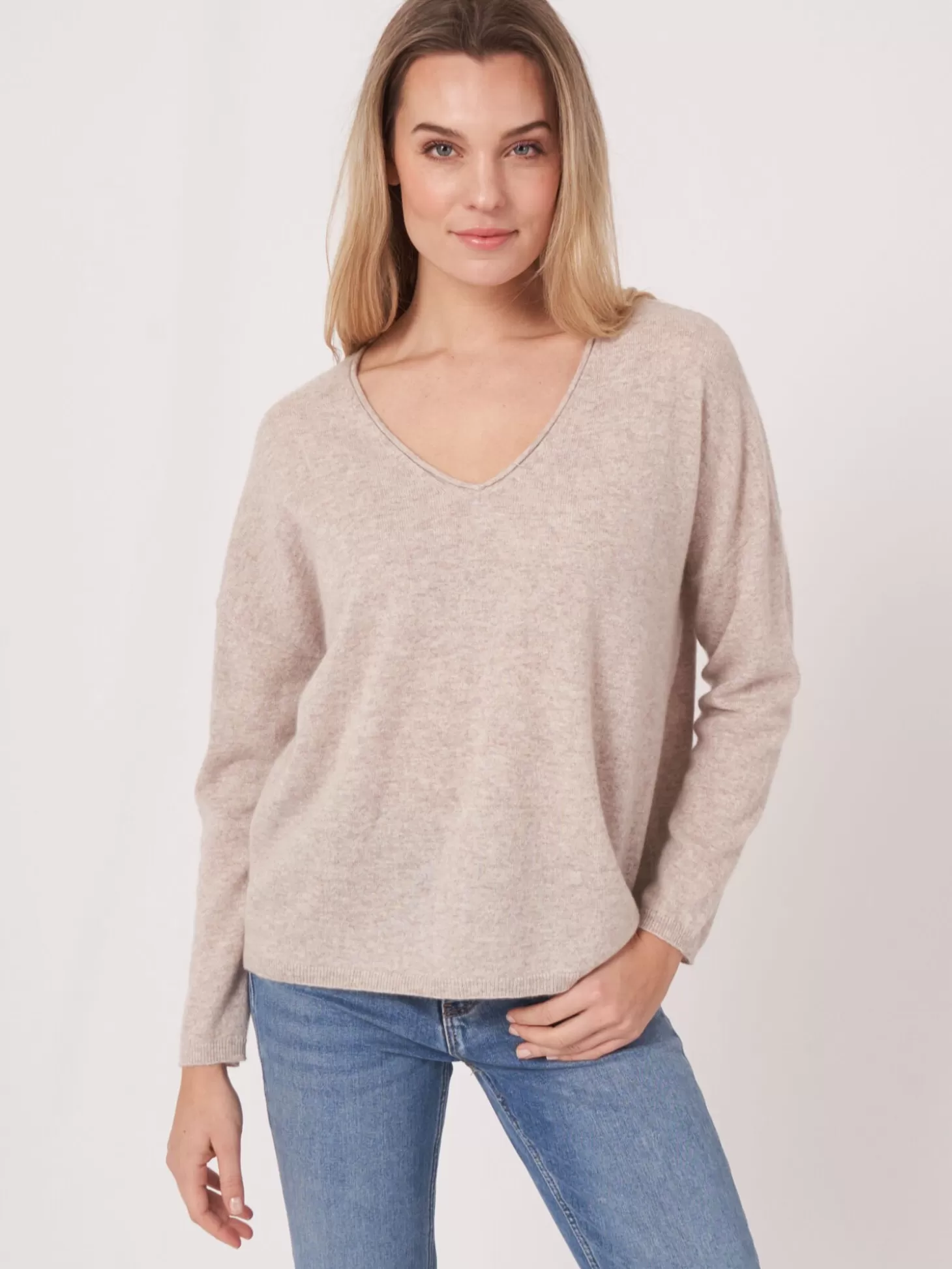 REPEAT cashmere Pull Oversize En Cachemire Biologique A Col En V Beige Outlet