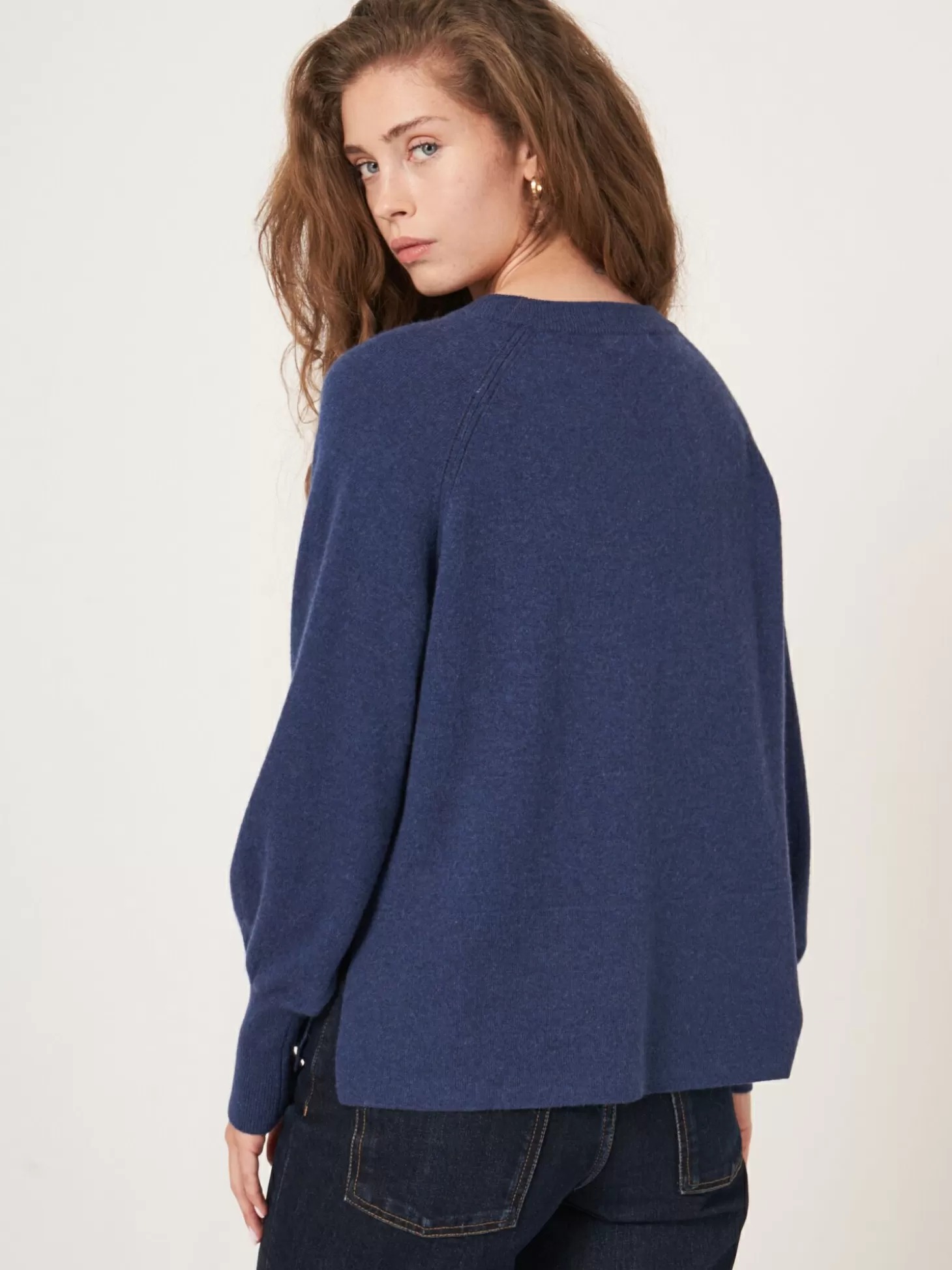 REPEAT cashmere Pull Raglan En Cachemire Avec Ourlet Cotele Et Fente Laterale Saphire Flash Sale