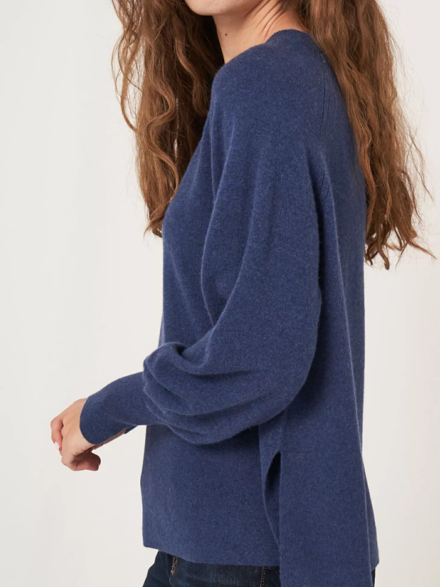 REPEAT cashmere Pull Raglan En Cachemire Avec Ourlet Cotele Et Fente Laterale Saphire Flash Sale