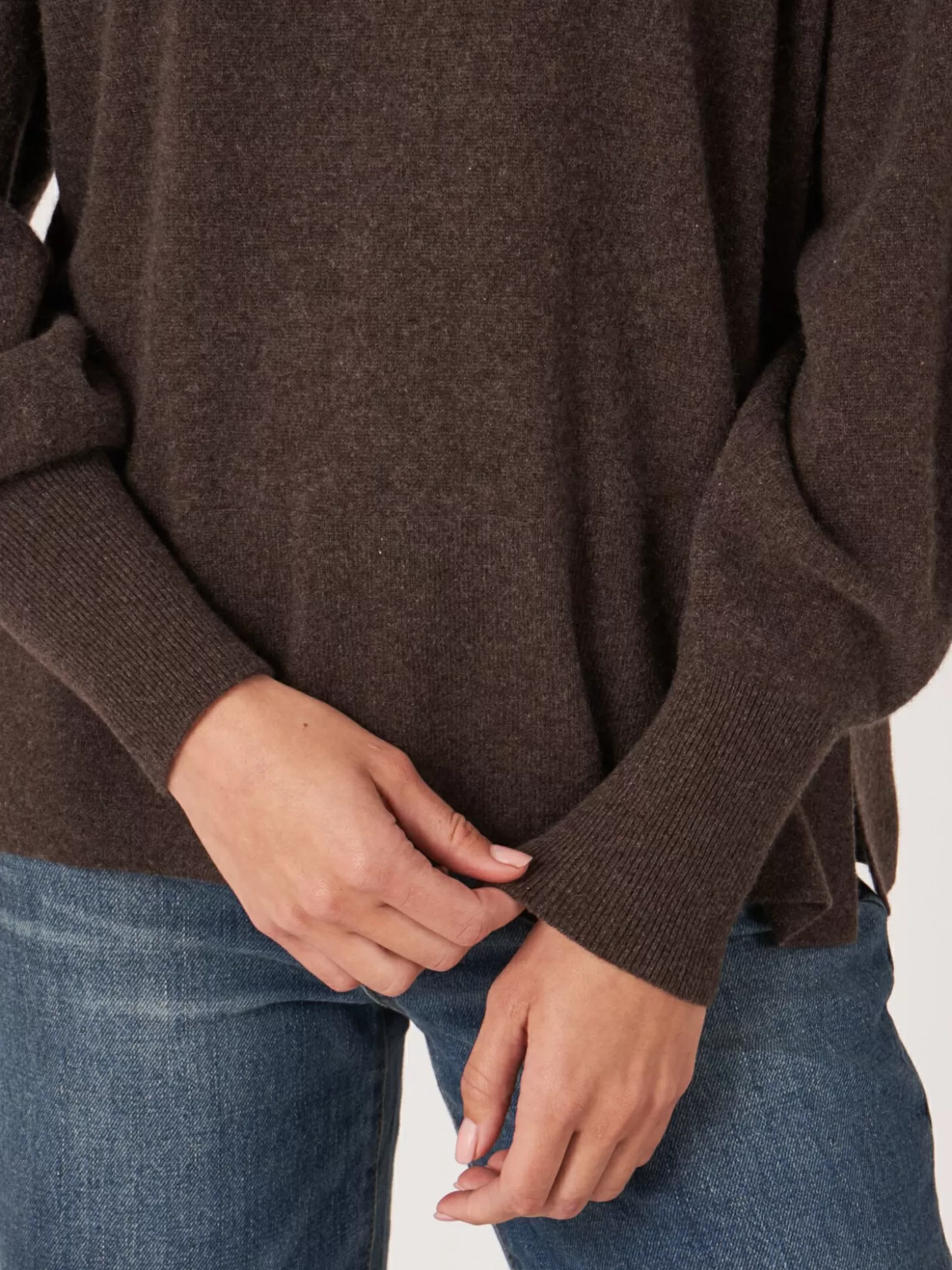 REPEAT cashmere Pull Raglan En Cachemire Avec Ourlet Cotele Et Fente Laterale Chocolate Flash Sale