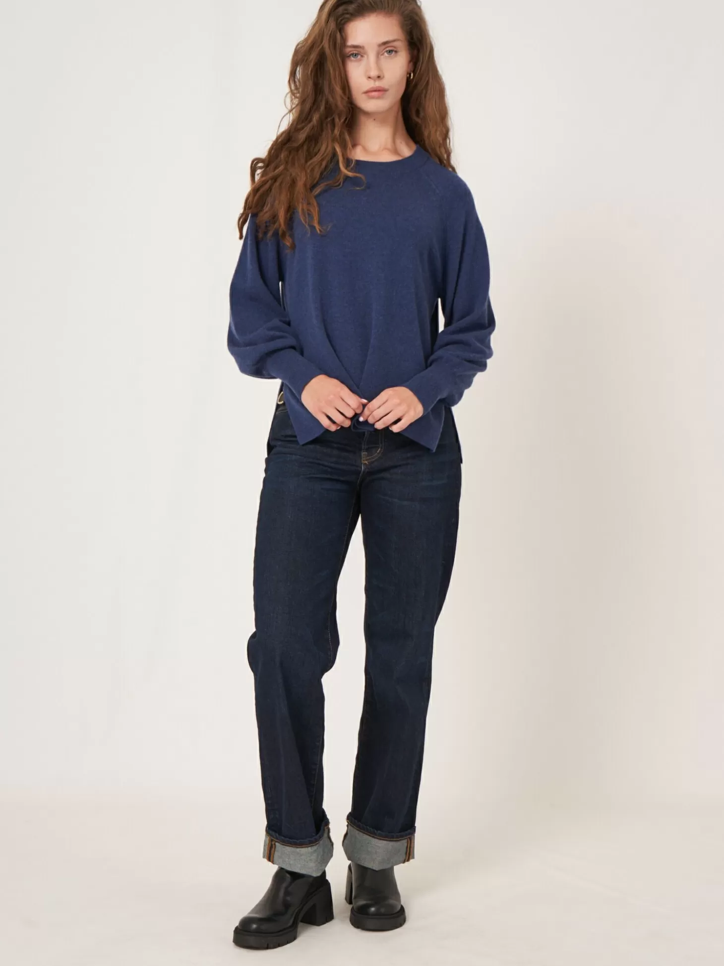 REPEAT cashmere Pull Raglan En Cachemire Avec Ourlet Cotele Et Fente Laterale Saphire Flash Sale