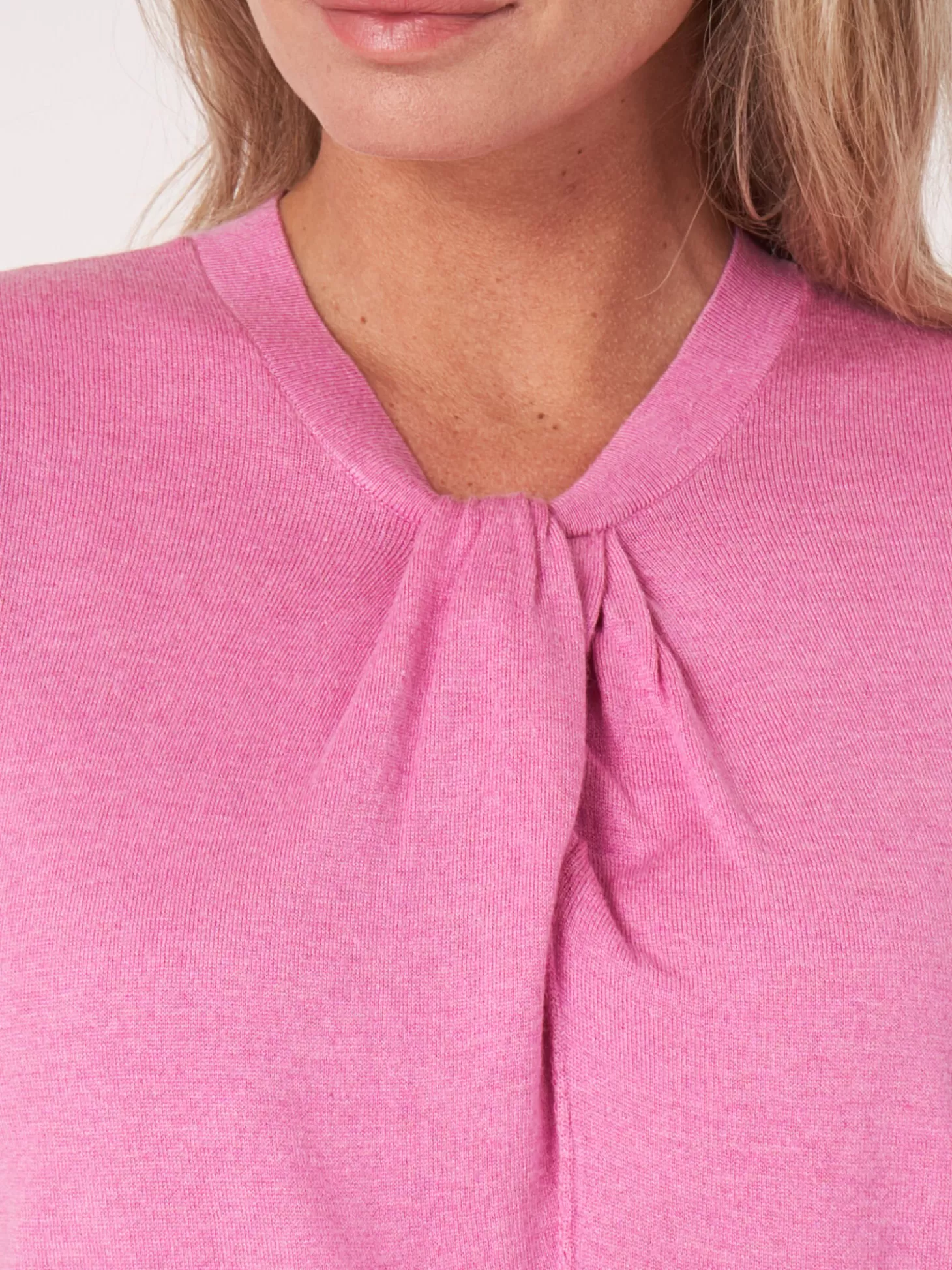 REPEAT cashmere Top En Maille Super Fine Avec Encolure A Noeud Torsade Blossom Best