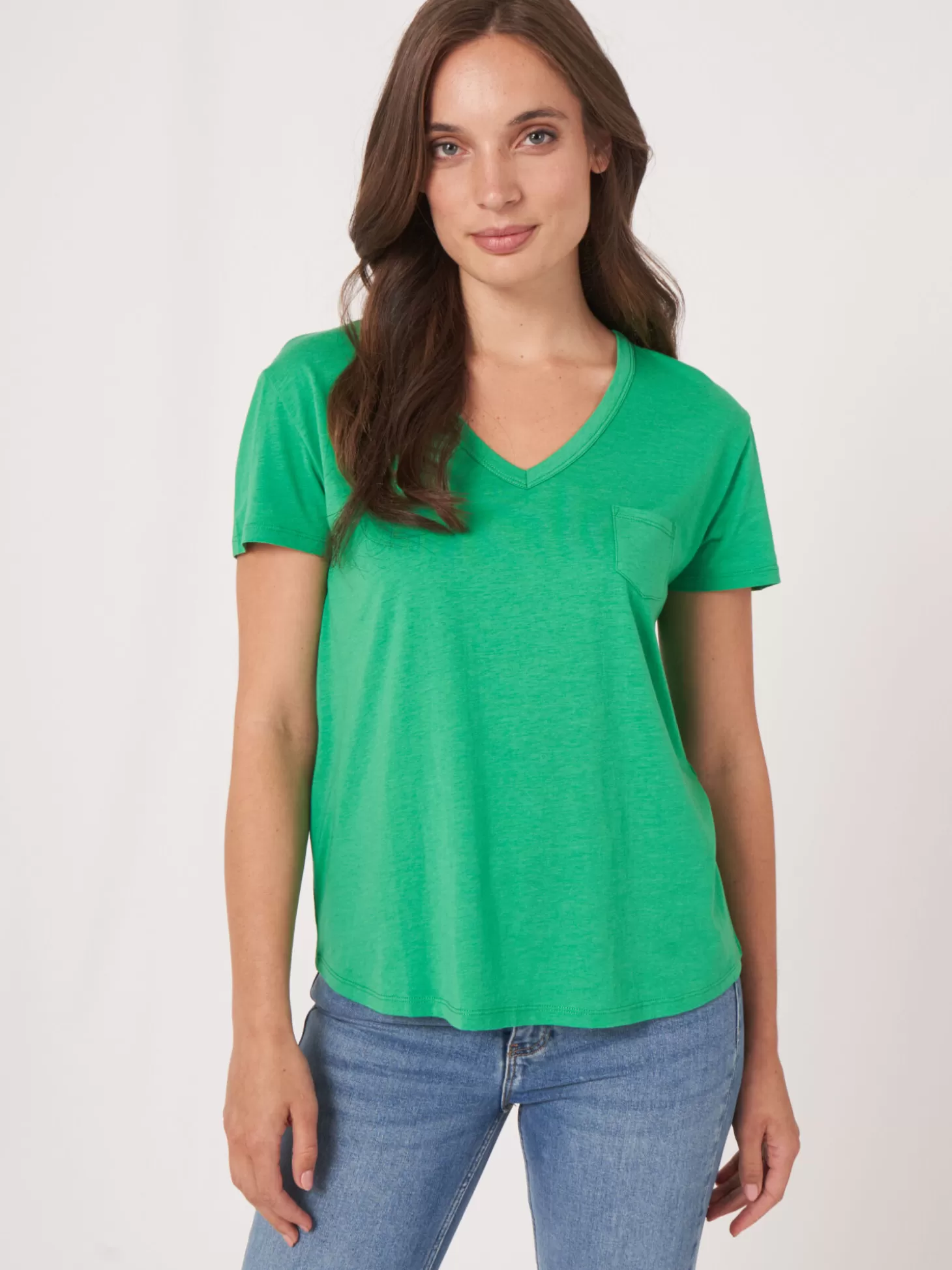 REPEAT cashmere T-Shirt Basique Pour Femme A Col En V Et Poche Poitrine Green Online
