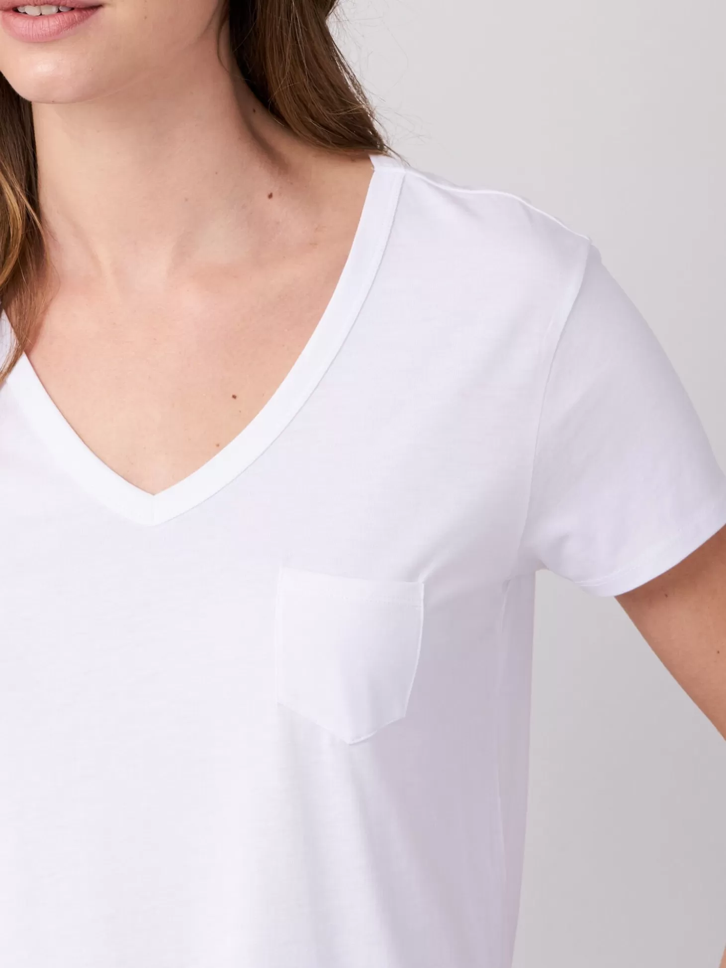 REPEAT cashmere T-Shirt Basique Pour Femme A Col En V Et Poche Poitrine White Cheap
