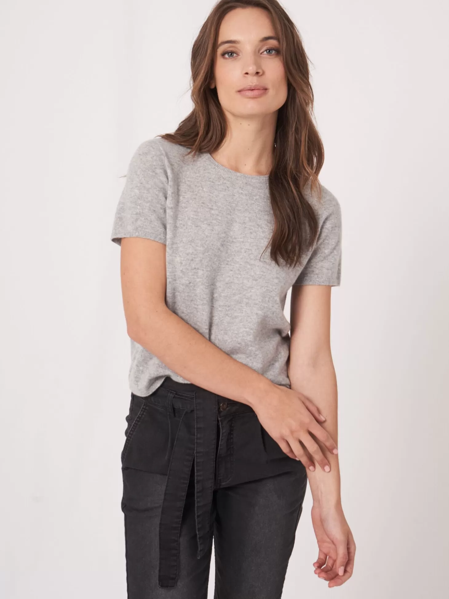 REPEAT cashmere T-Shirt Sans Coutures En Cachemire Biologique Silver Grey Shop